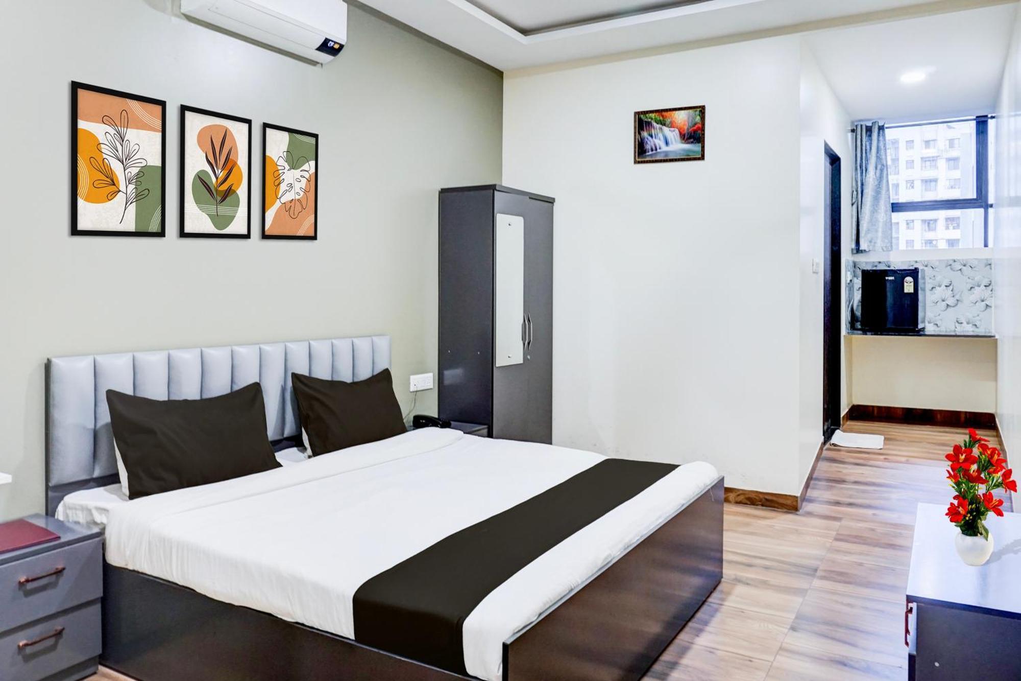 Super Collection O Pashan-Sus Road Baner Formerly Grey Stone Pune Exterior photo